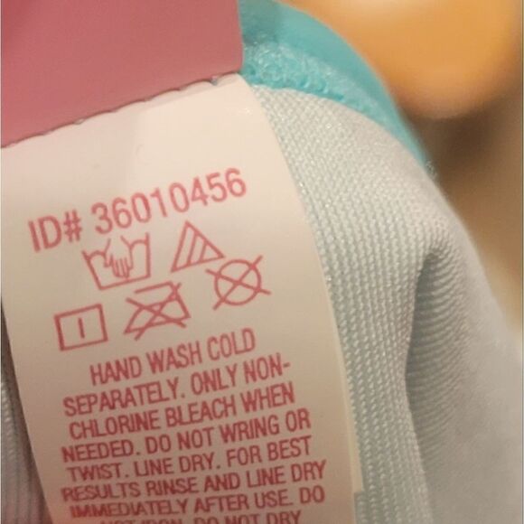 NWOT Victoria's Secret Crop Cropped Flounce Swim Bikini Top Turquoise S - Picture 9 of 9